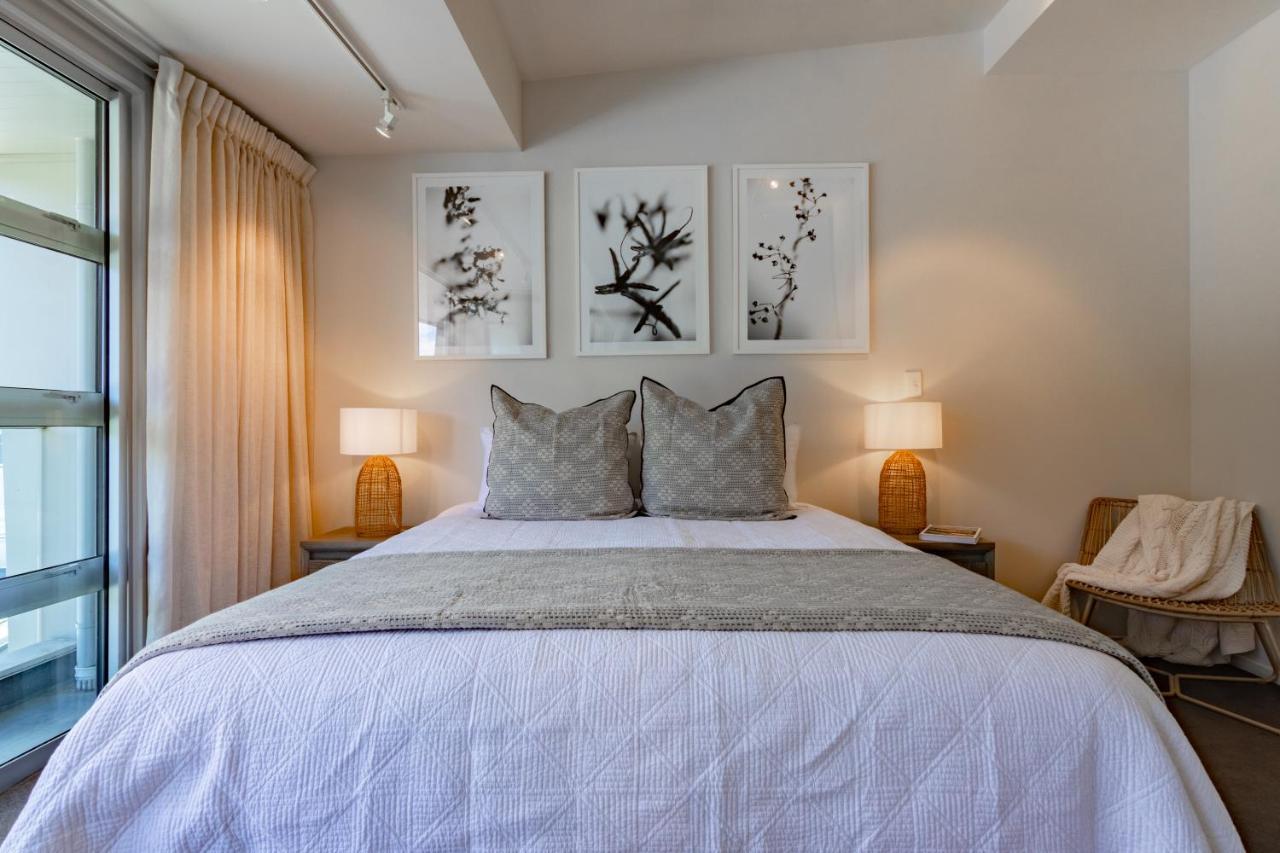 Stylish Haven Luxury Interiors In Prime Location Apartment Queenstown Ngoại thất bức ảnh