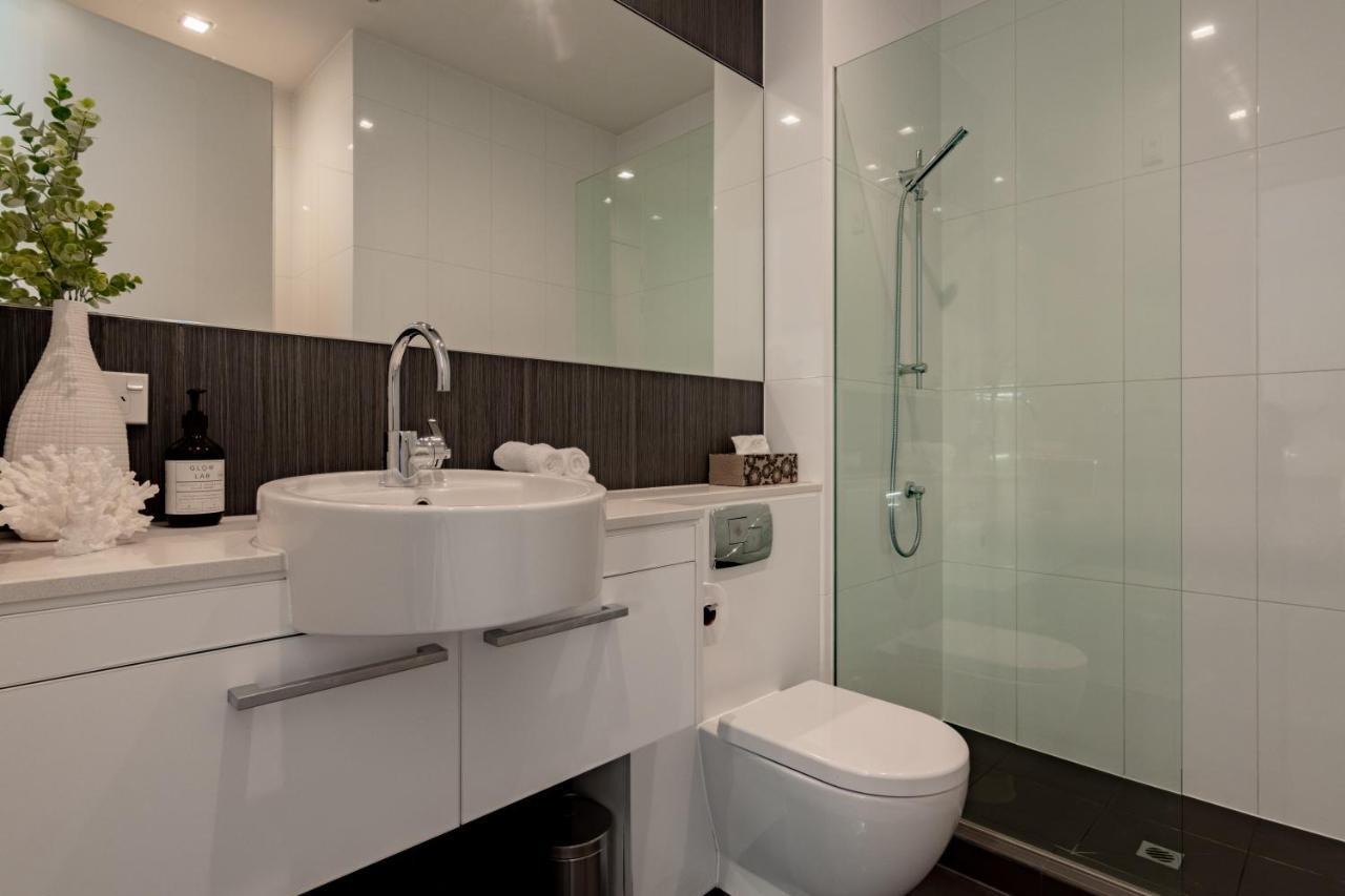 Stylish Haven Luxury Interiors In Prime Location Apartment Queenstown Ngoại thất bức ảnh