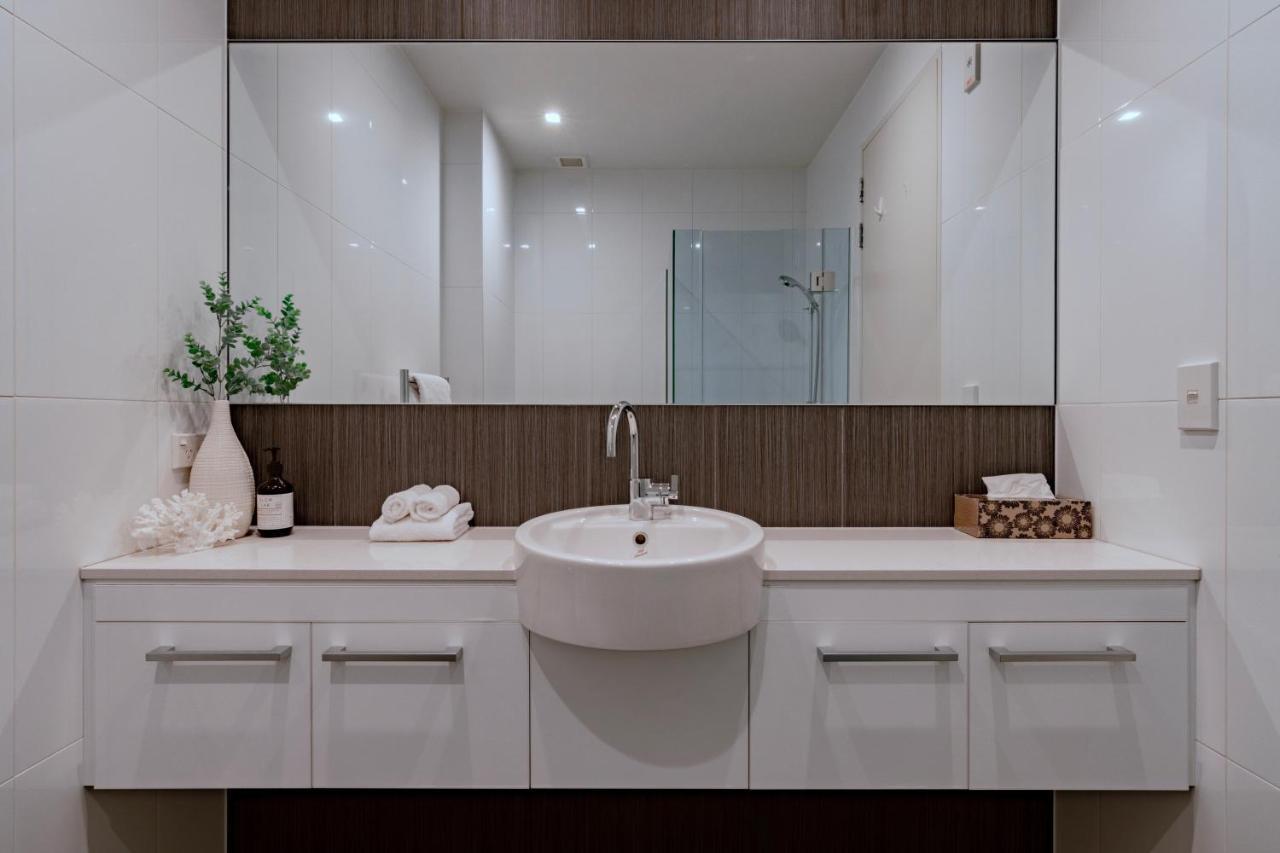 Stylish Haven Luxury Interiors In Prime Location Apartment Queenstown Ngoại thất bức ảnh