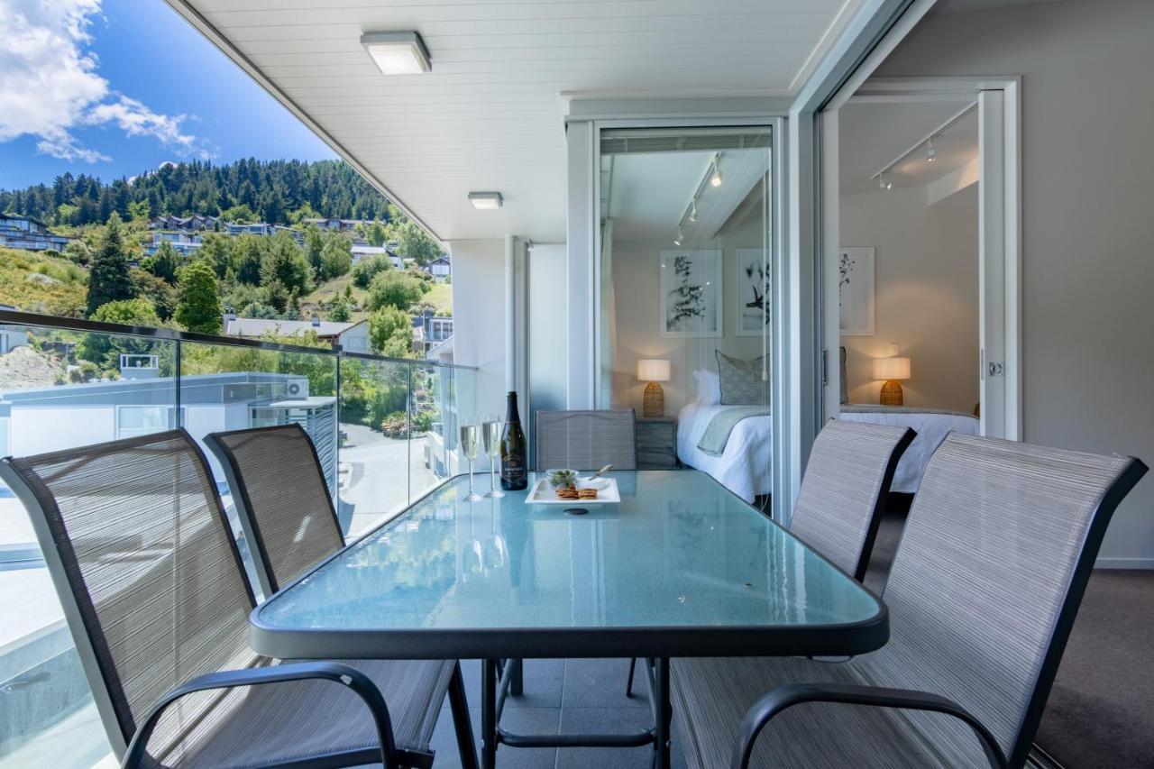 Stylish Haven Luxury Interiors In Prime Location Apartment Queenstown Ngoại thất bức ảnh